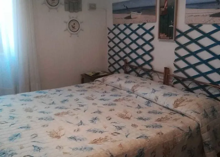 Gabbiano Bianco Szálloda 3*